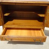 Oak sideboard with swivel screen tray