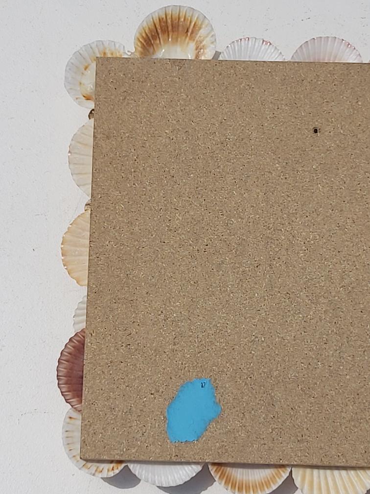 Vintage seashell mirror 31x35cm