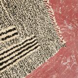 Authentic Beni Ouarain Rug 236x152 cm – Natural Cream Wool