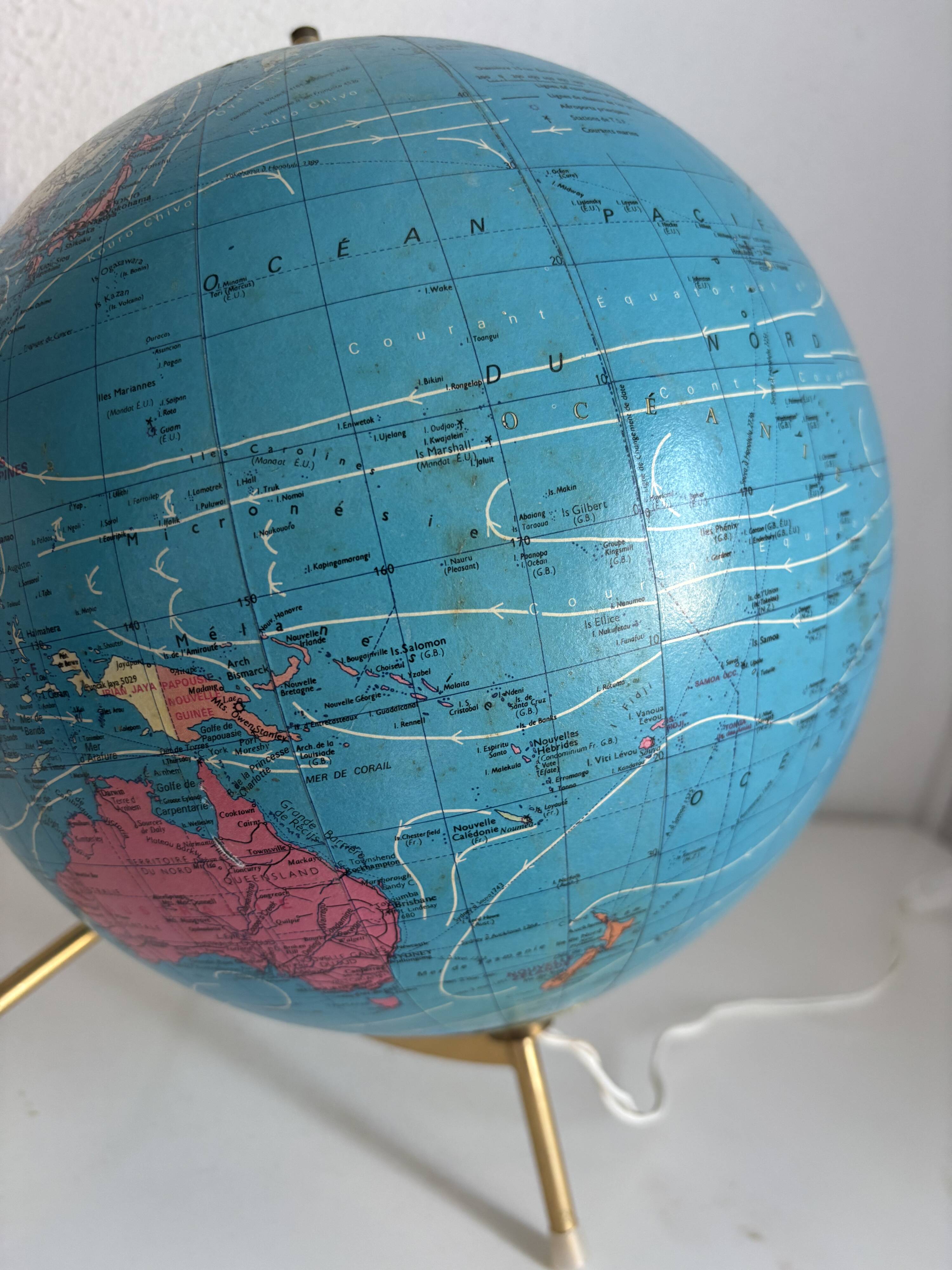Globe vintage 1975 terrestre verre tripode doré Taride - 32 cm