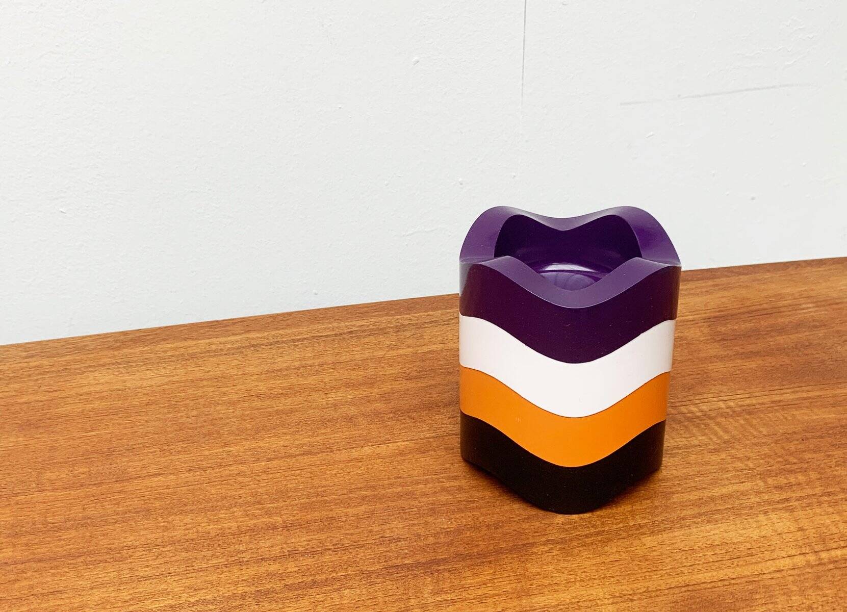 Bowl or ashtray Ulmer Welle German space age mid-century by Walter Zeischegg for Helit, set of 4