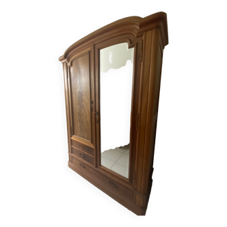 Armoire