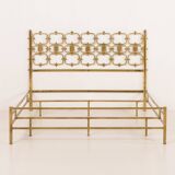 Italian brass bed by Ciansky, Shelba and Luciano Frigerio for Frigerio di Desio, 1960s.