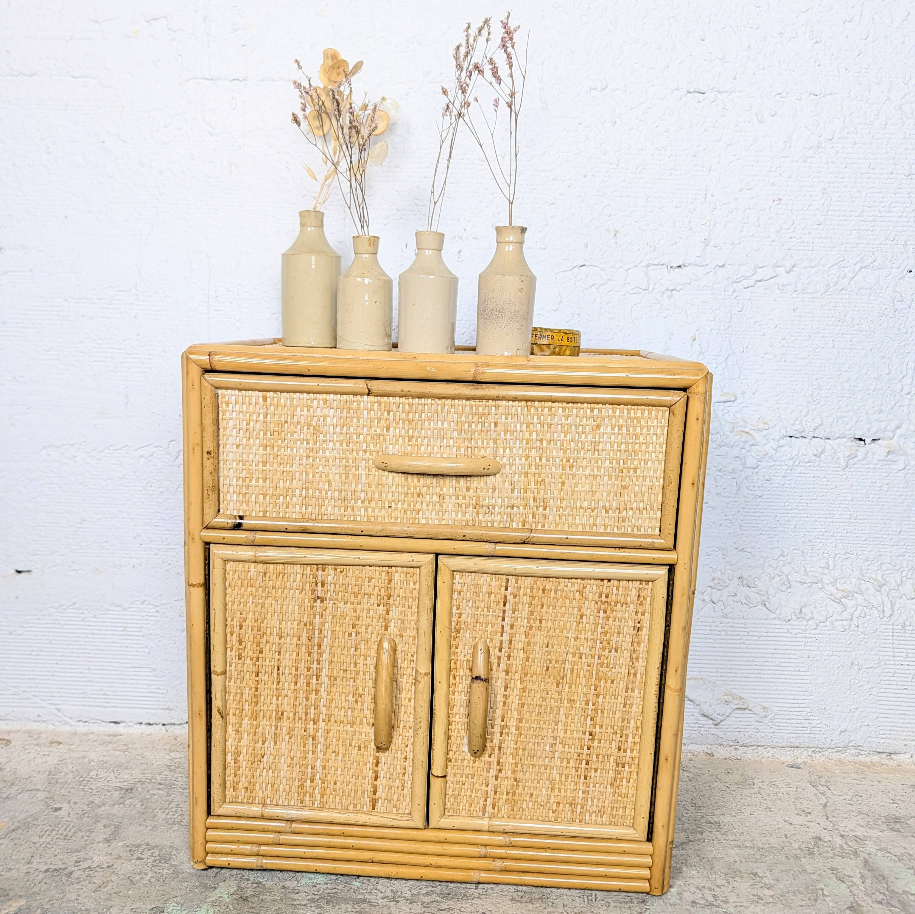 Petit Meuble en Bambou et Rotin Tressé