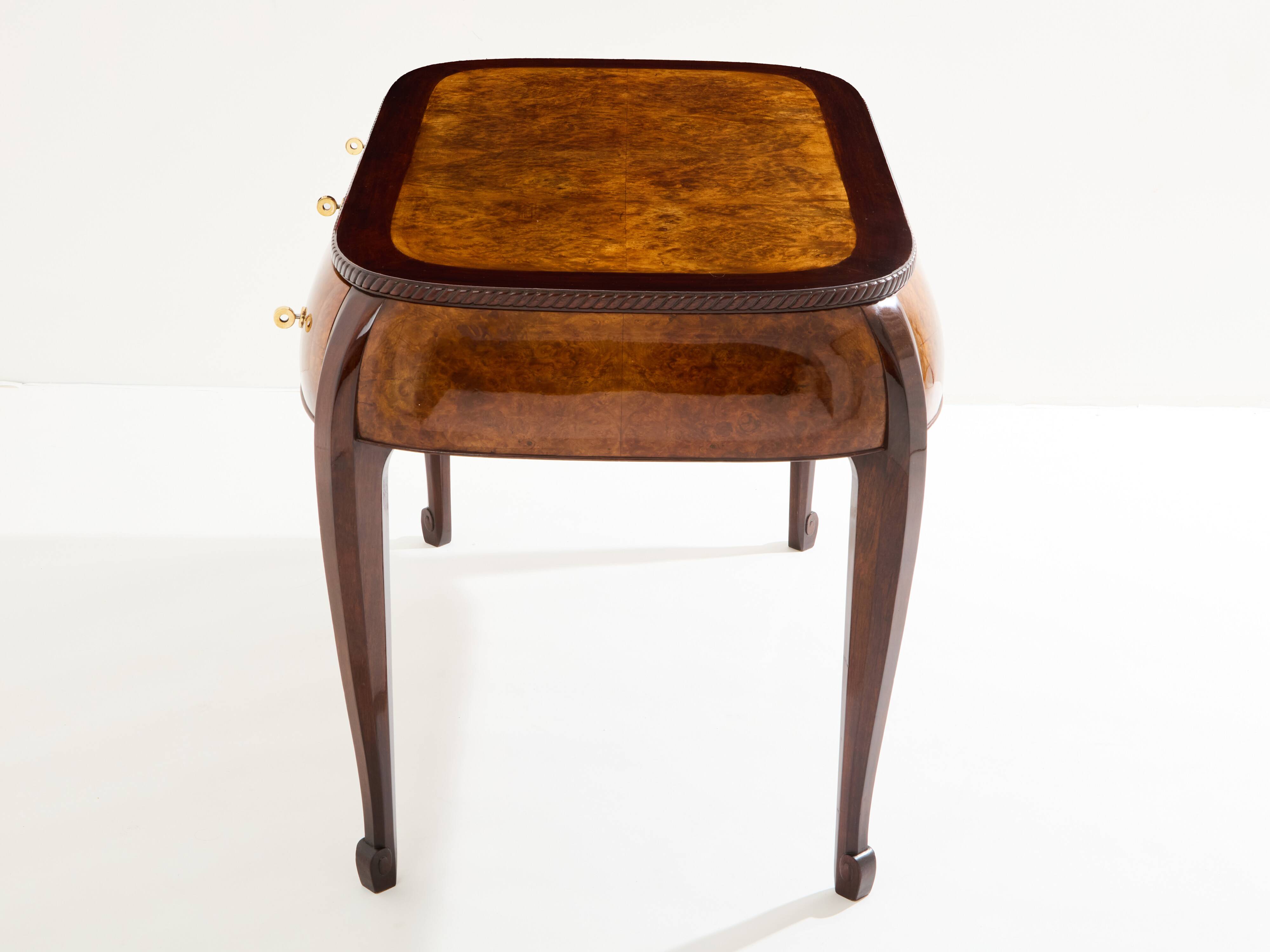 Süe & Mare desk in amboyna burl and rosewood 1921