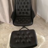 Armchair and footrest blackbird from sits