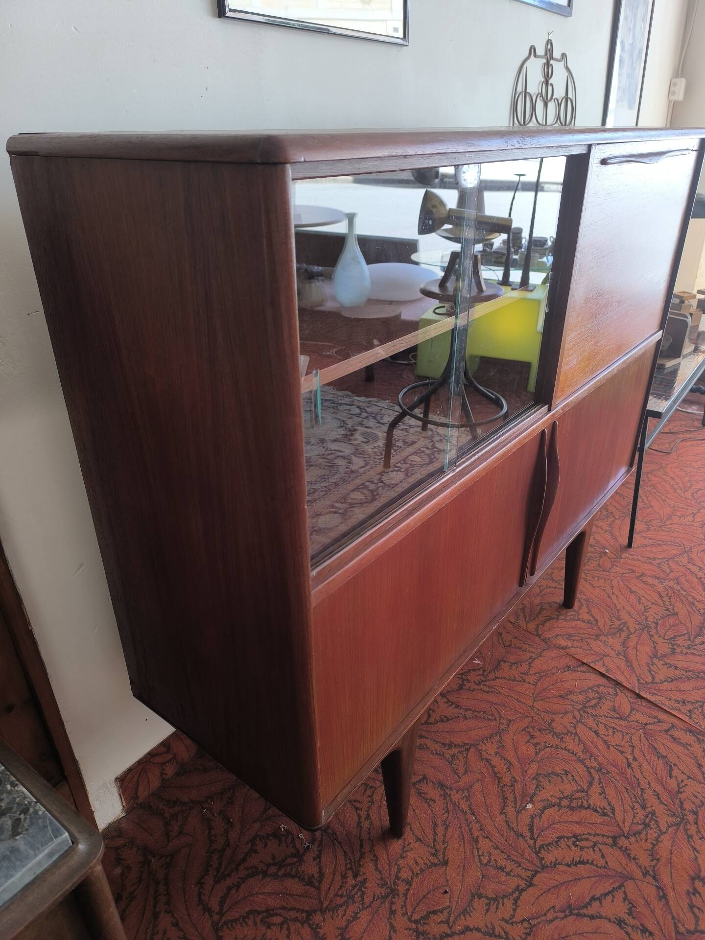 Petit buffet scandinave circa 1960