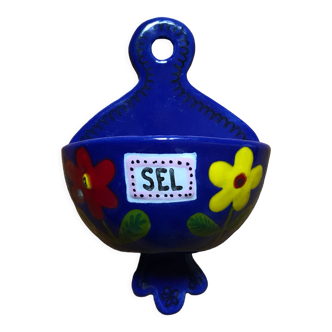 Salt cellar or ceramic wall-mounted salt holder