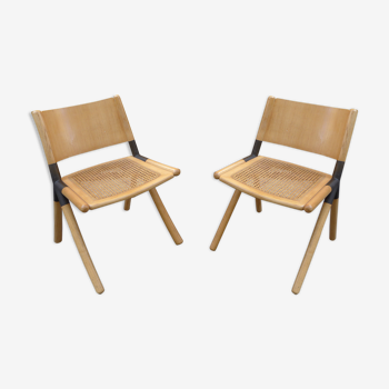 Scandinavian chairs with metal brace