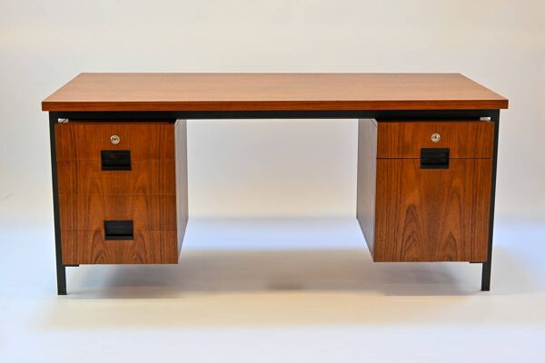 Bureau EU02 CEES BRAAKMAN serie japonaise by Pastoe”