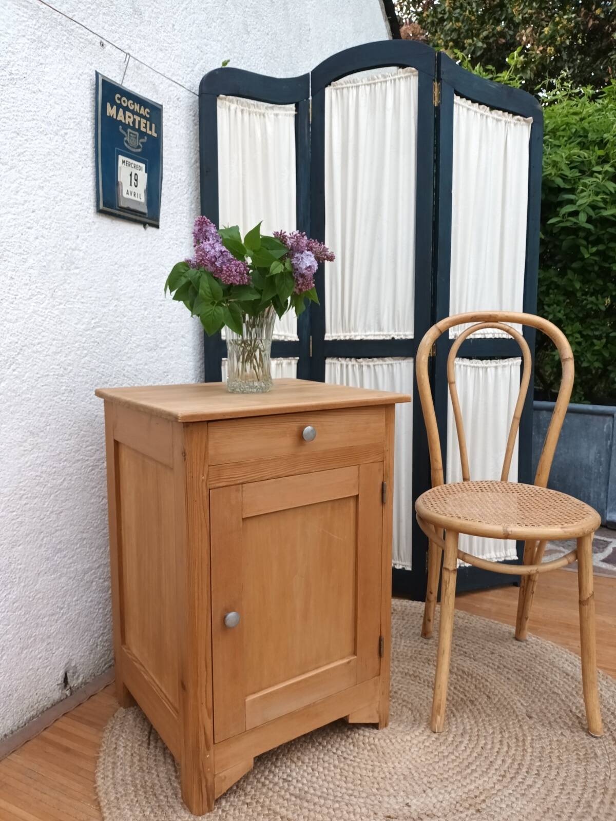 Small Parisian buffet in solid wood