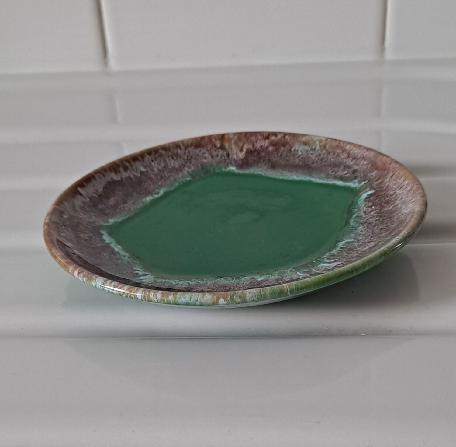 Vallauris style saucer cup