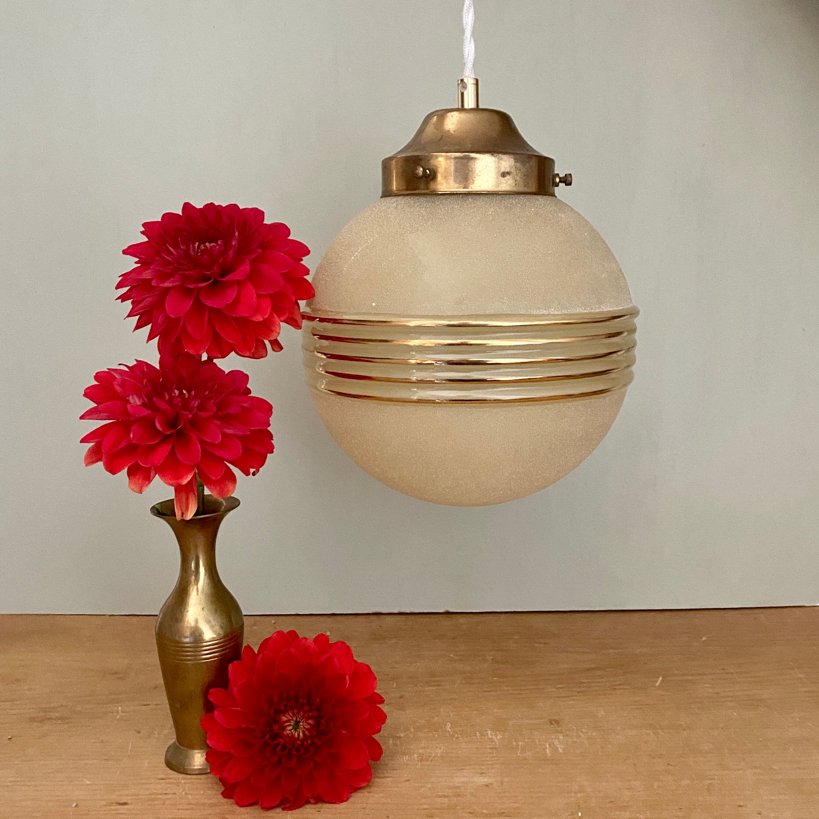 Vintage art deco globe pendant lamp in yellow and gold granite glass