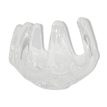 Empty crystal pocket