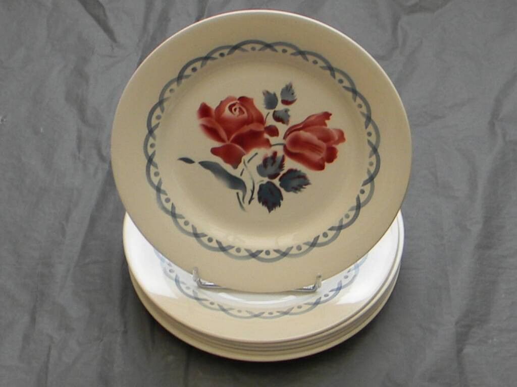 Set of 6 DIGOIN SARREGUEMINES earthenware dinner plates. CANNES model.