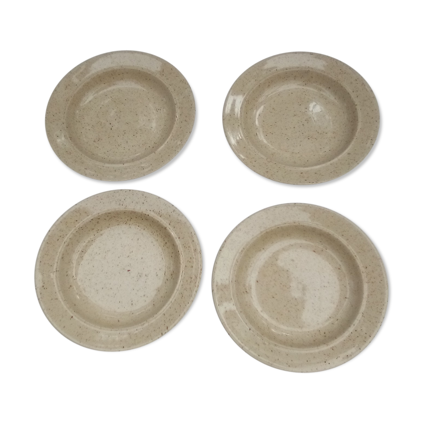 4 hollow sandstone plates