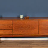Enfilade White & Newton 'Chilgrove' 1960s