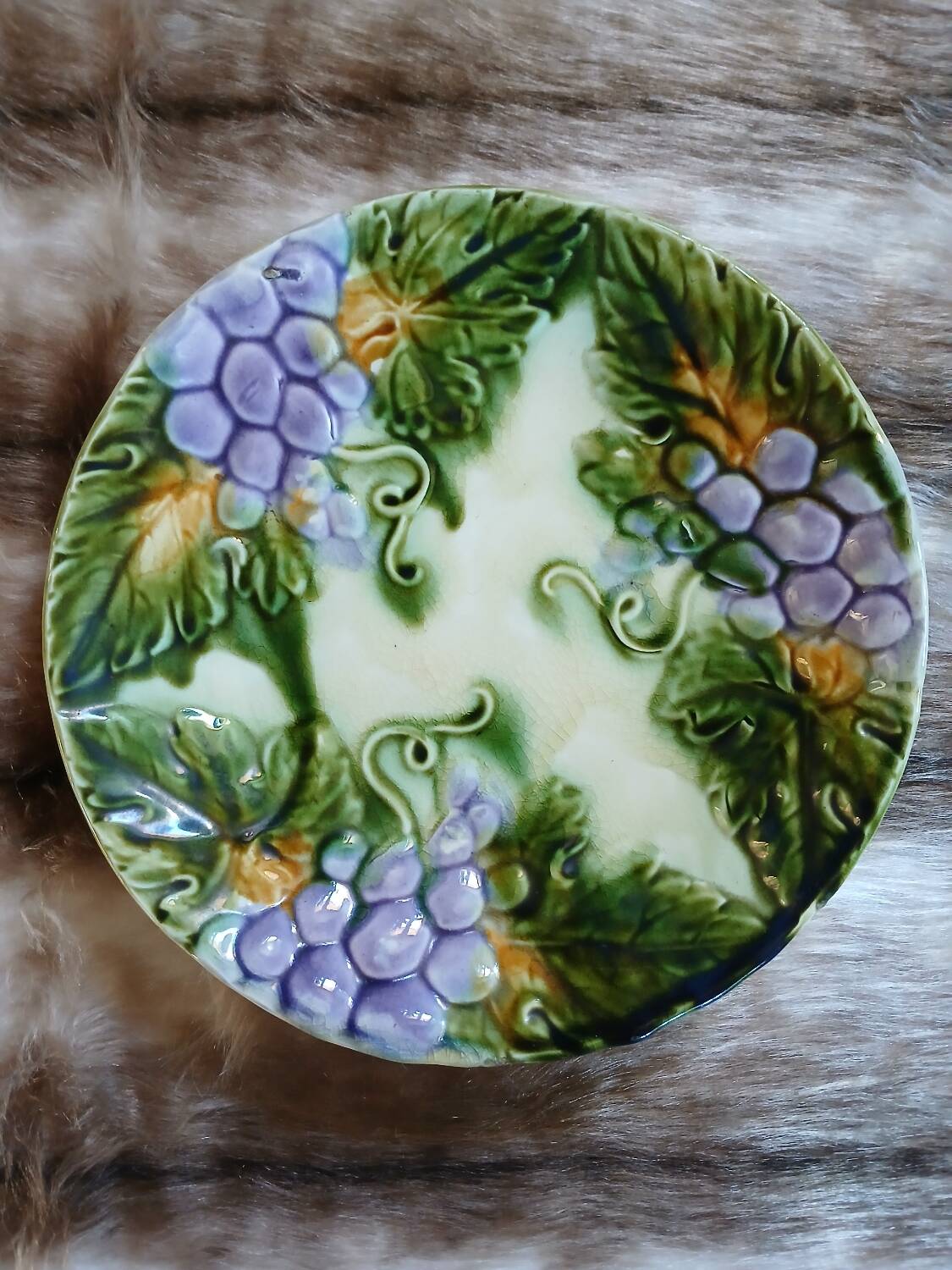 2 antique slipware plates