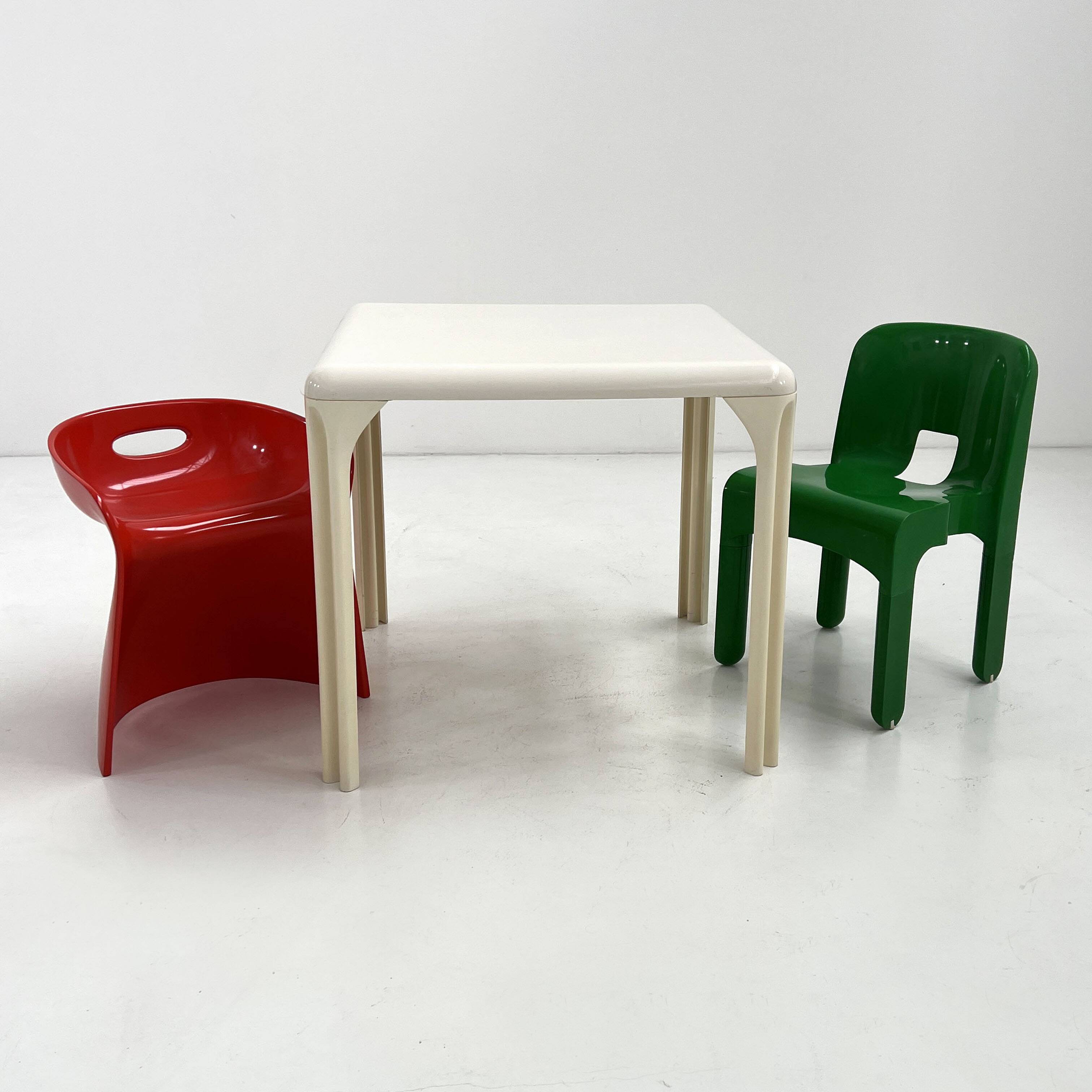 Table à manger Stadio Blanche par Vico Magistretti pour Artemide, 1970