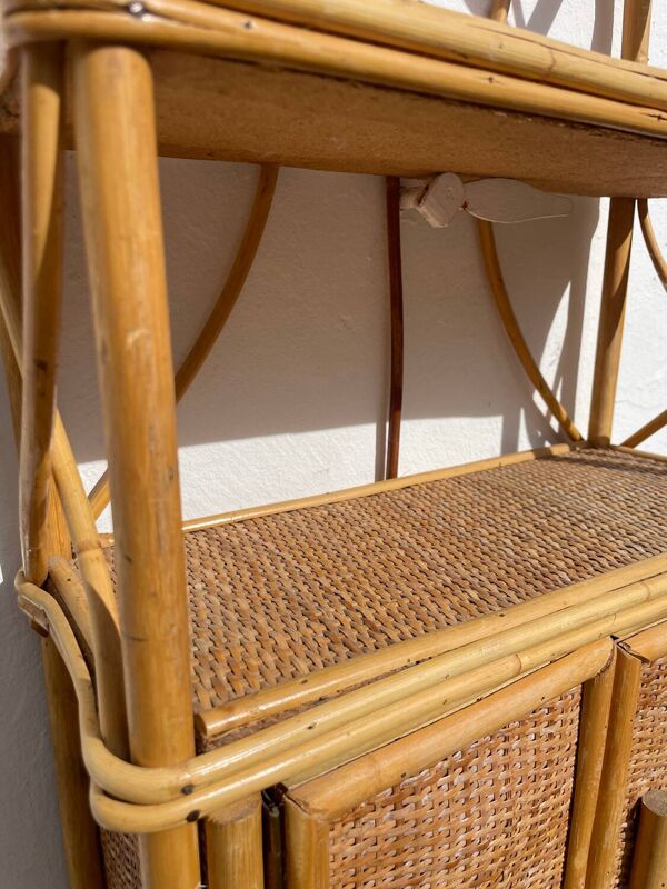 Étagère murale vintage en rotin et cannage — esprit bohème années 70