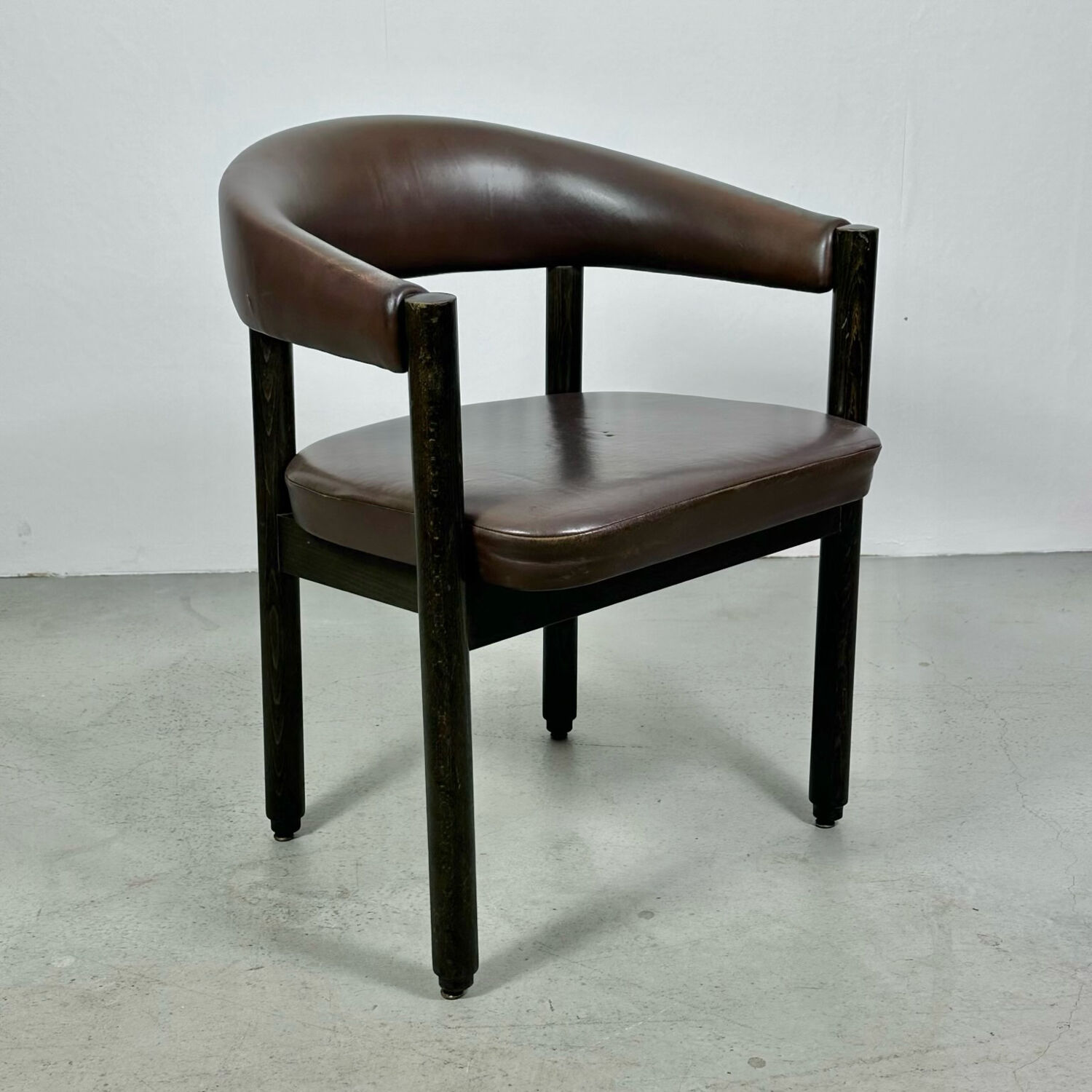 Italian Arm Chair Club Chair in Leather 1980s
