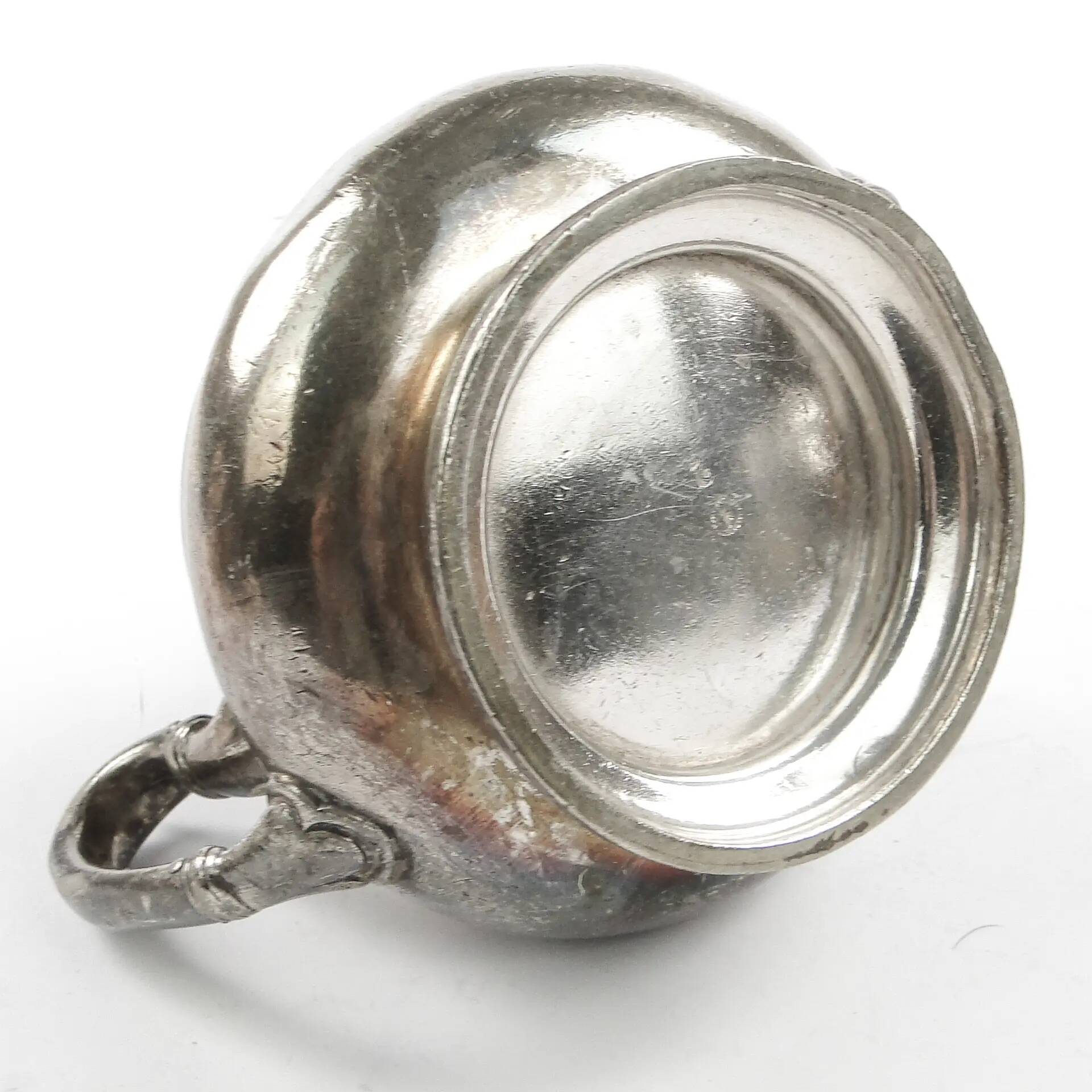 Art Nouveau sugar bowl, silver-plated brass, Germany, early 20th century