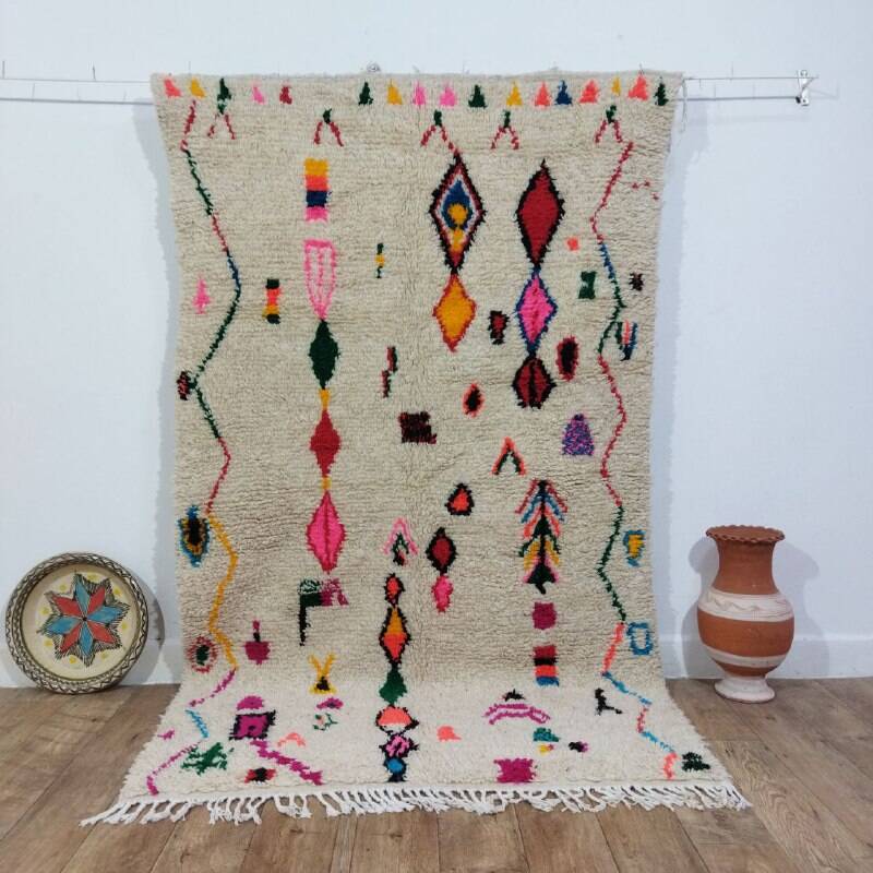 Handmade wool Berber rug 235x140 m