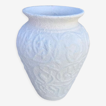 Vase blanc texturé