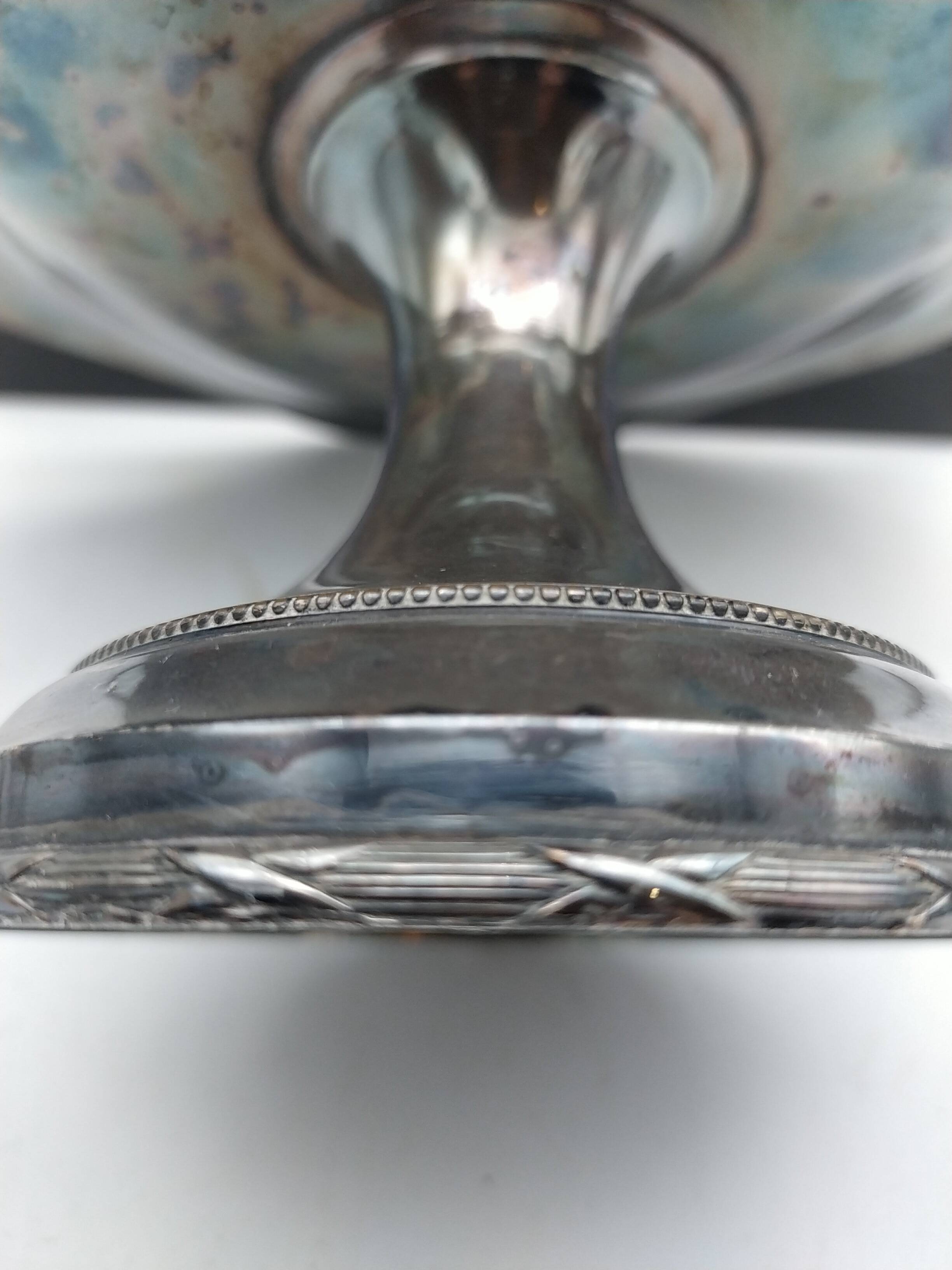 Art Deco silver-plated metal pocket tray
