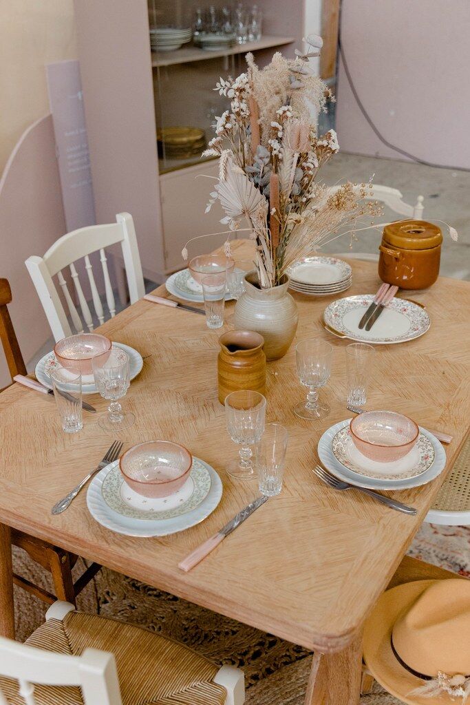 Set of 8 water glasses