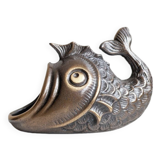 Walter Bosse Aschenbecher en bronze en forme de poisson