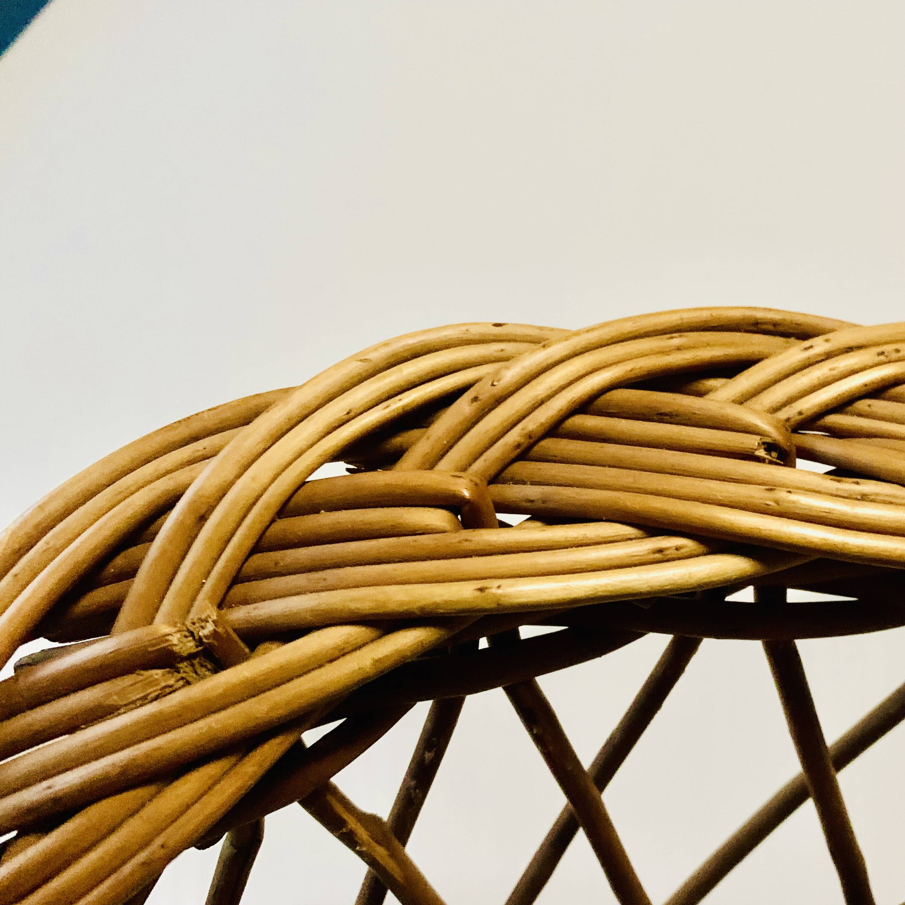 Vintage wicker bassinet