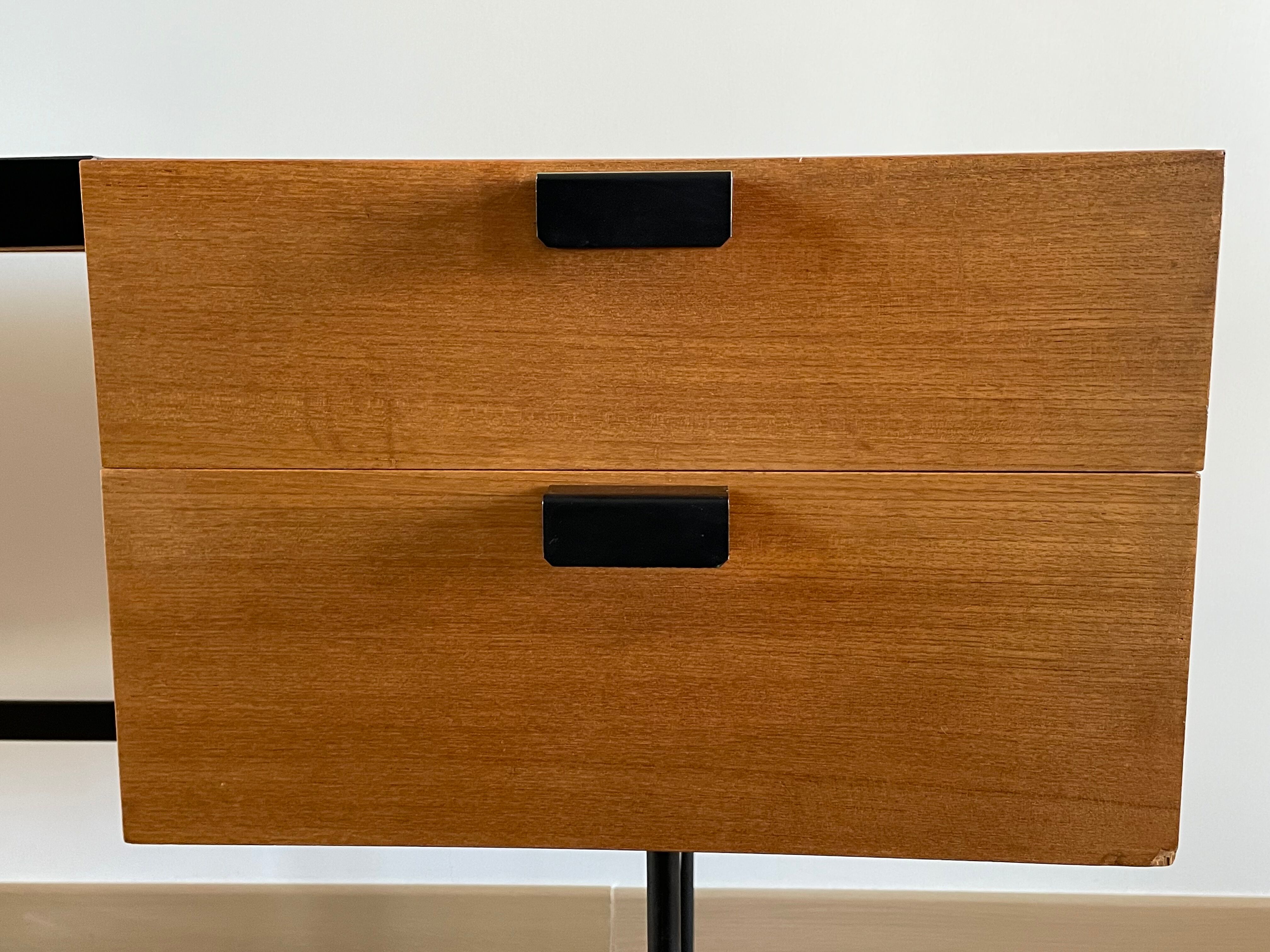 Pierre Paulin's desk "CM141", 1960s edition