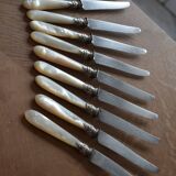 10 antique knives in mother-of-pearl and silver-plated metal