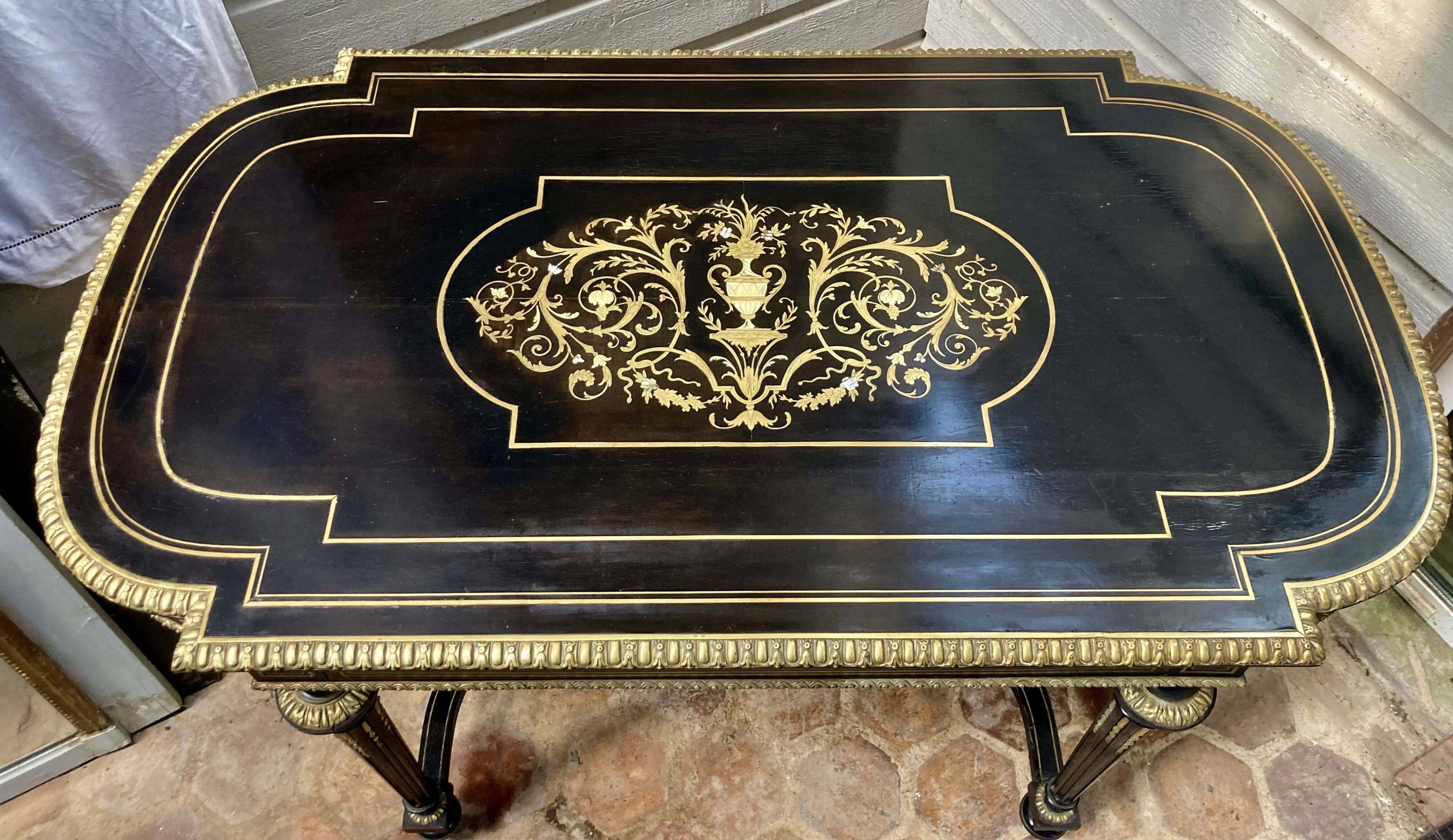 Napoleon III ceremonial table