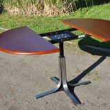 Lifting coffee table