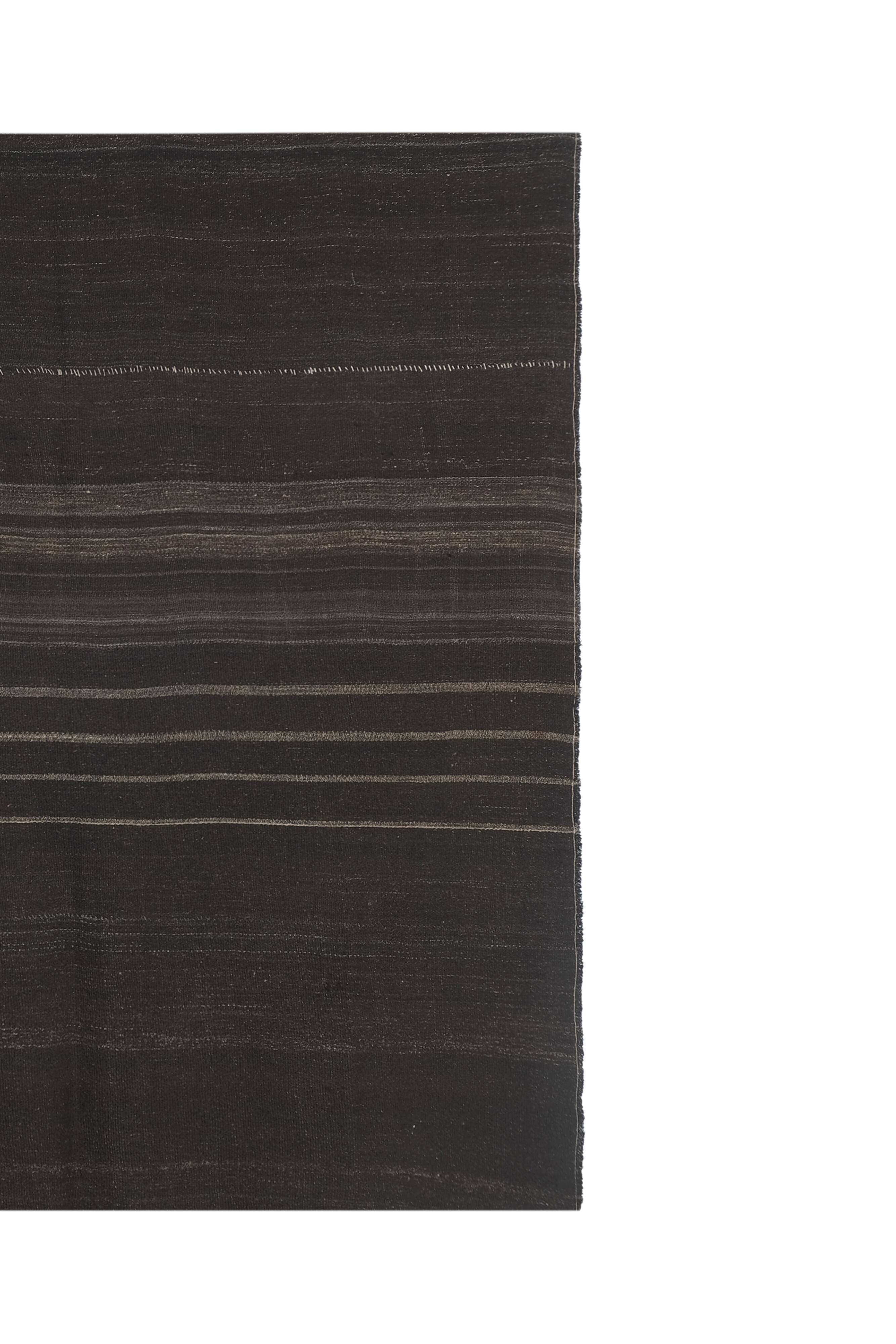 Vintage turkish rug from oushak, hand-woven 283x287 cm