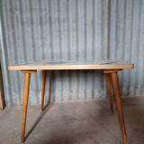Vintage compass leg table
