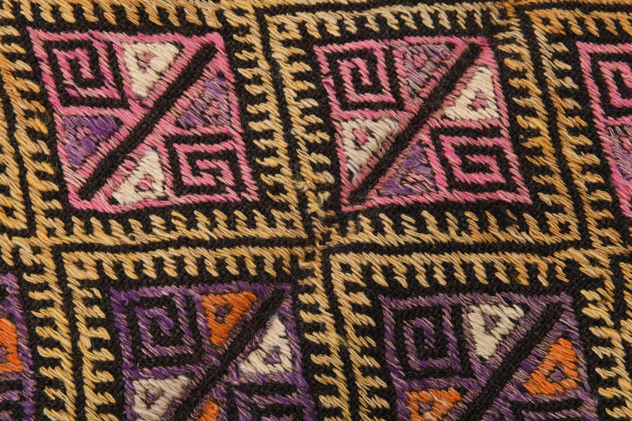5x7 Yellow & Pink Turkish Kilim Rug, 158x218Cm