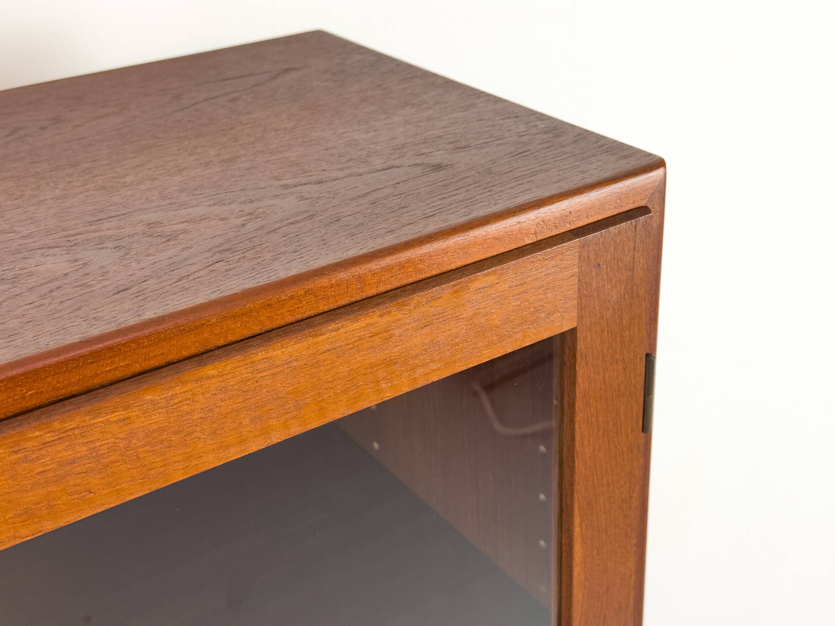 Danish Display Case in Teak by Børge Mogensen for Søborg Møbelfabrik, 1960s