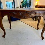 Writing table