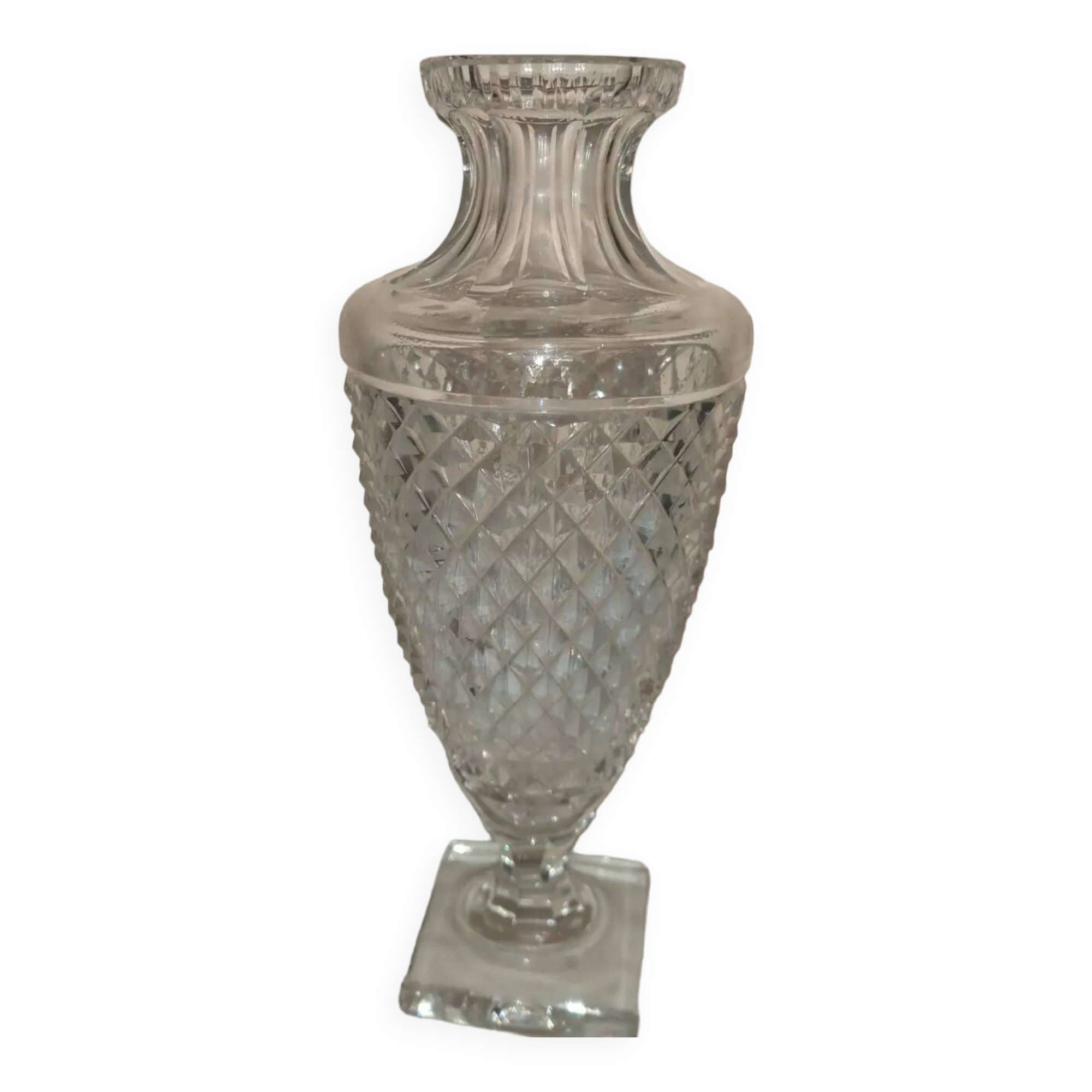 Cristallerie saint louis - baluster vase on pedestal in diamond-cut crystal sign