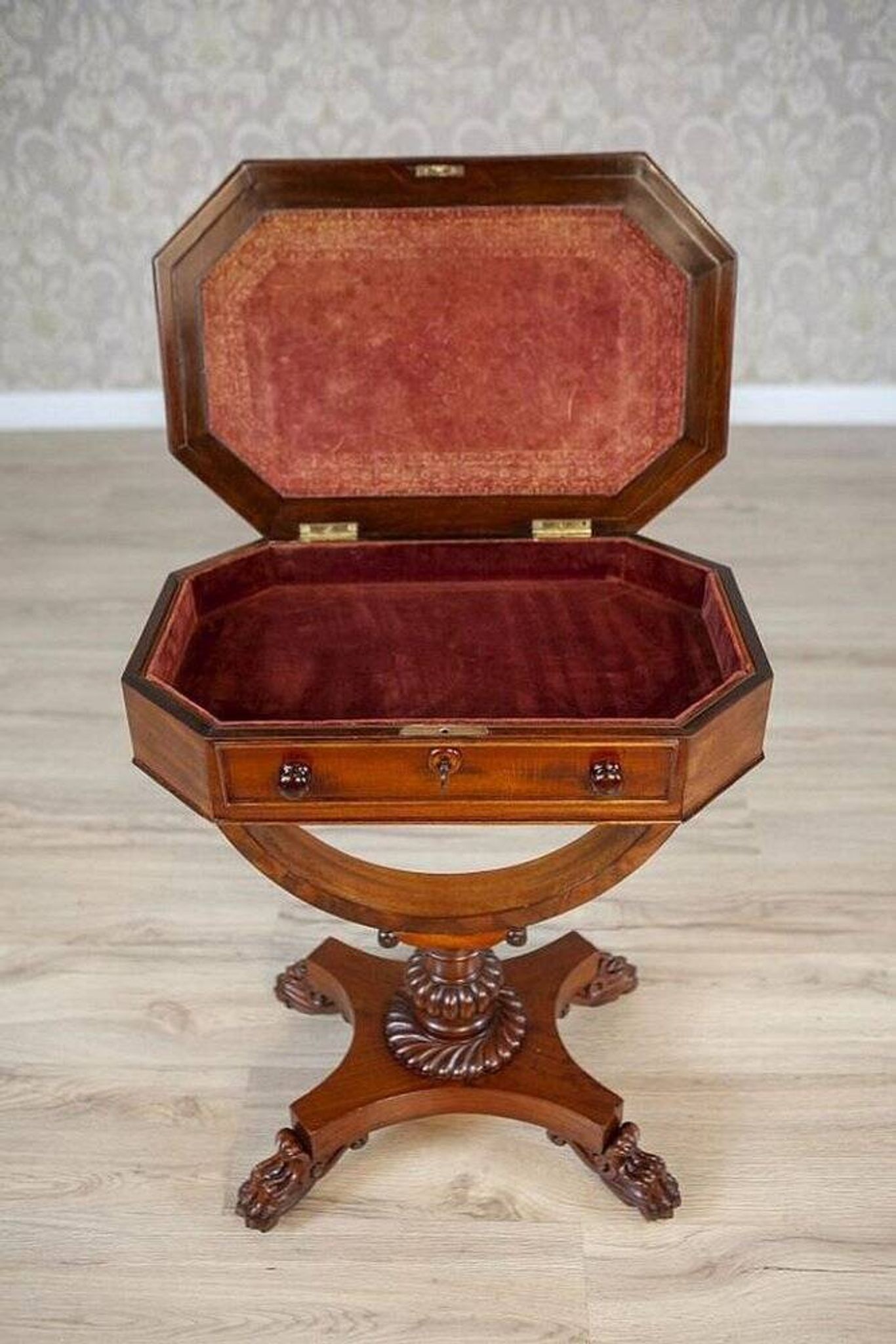 Victorian Mahogany Wood and Veneer Sewing Table, 1850s