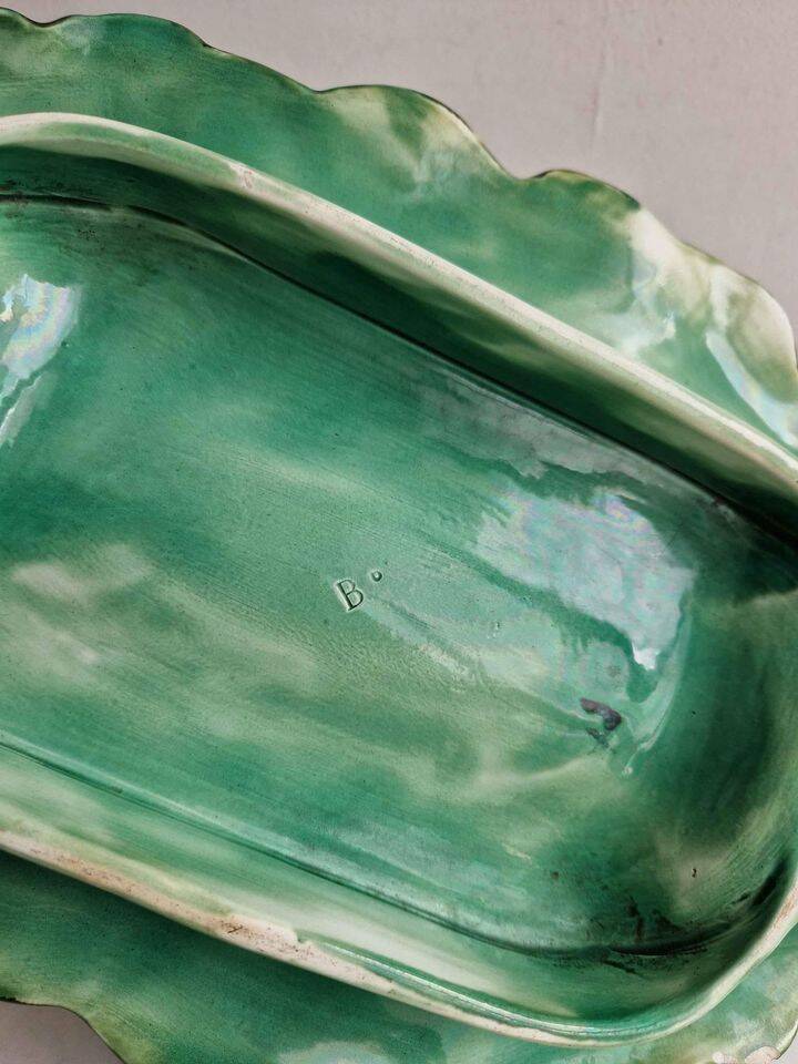 Old asparagus dish in barbotine