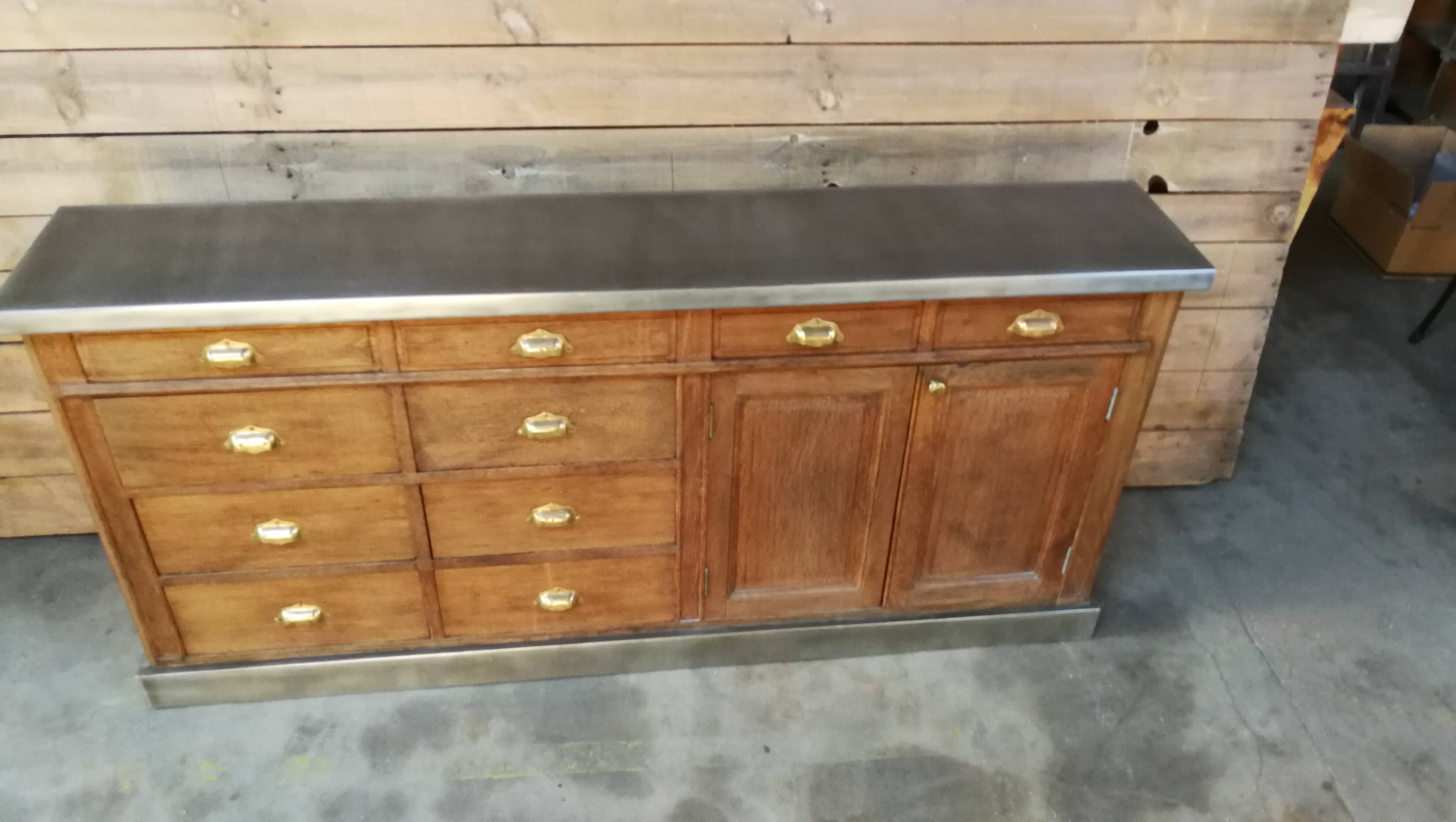 Pharmacy furniture