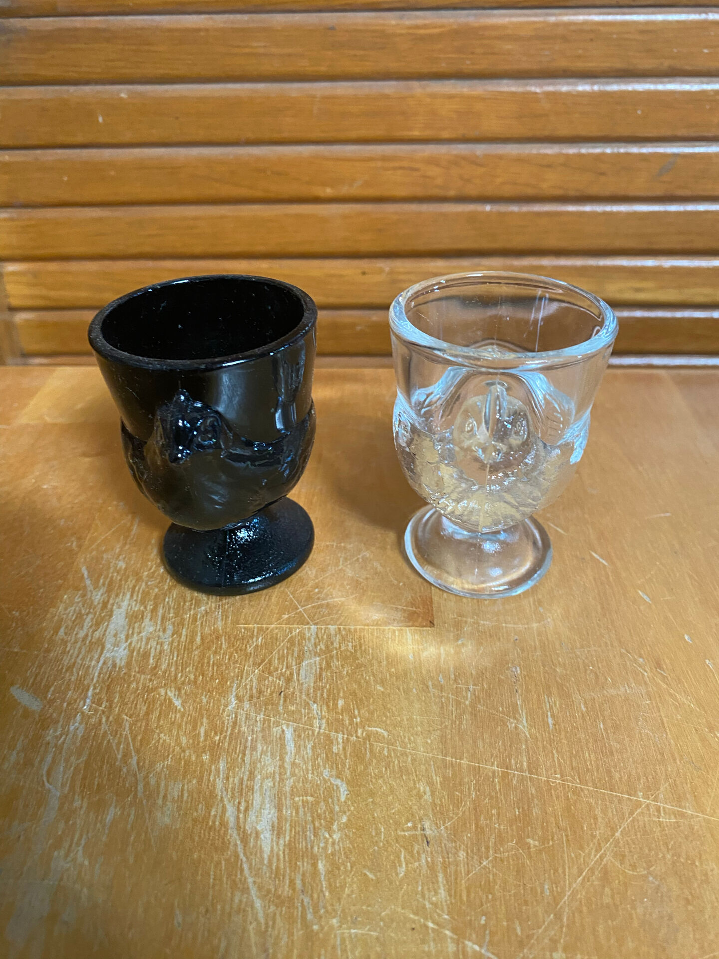 Pair of Antique Egg Cups in Black Opaline and Vintage Moulded Glass
