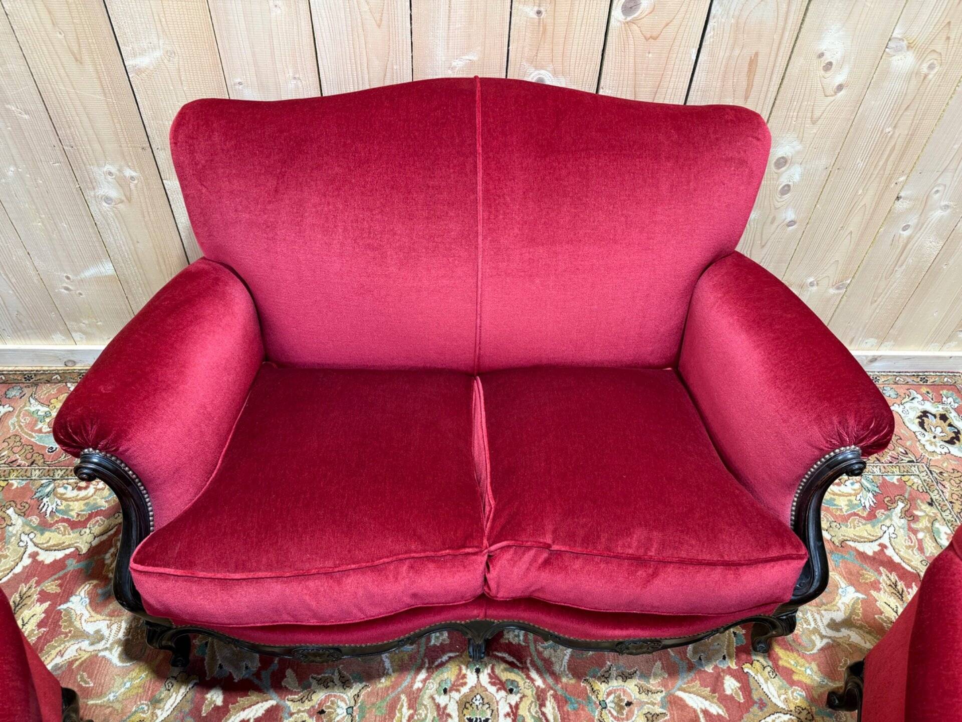 Salon canapé et paire de bergères de style Napoléon III