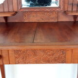 Art-deco hairdresser