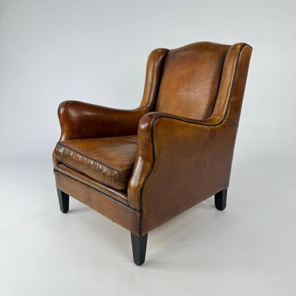Fauteuil club en cuir de mouton, années 1970