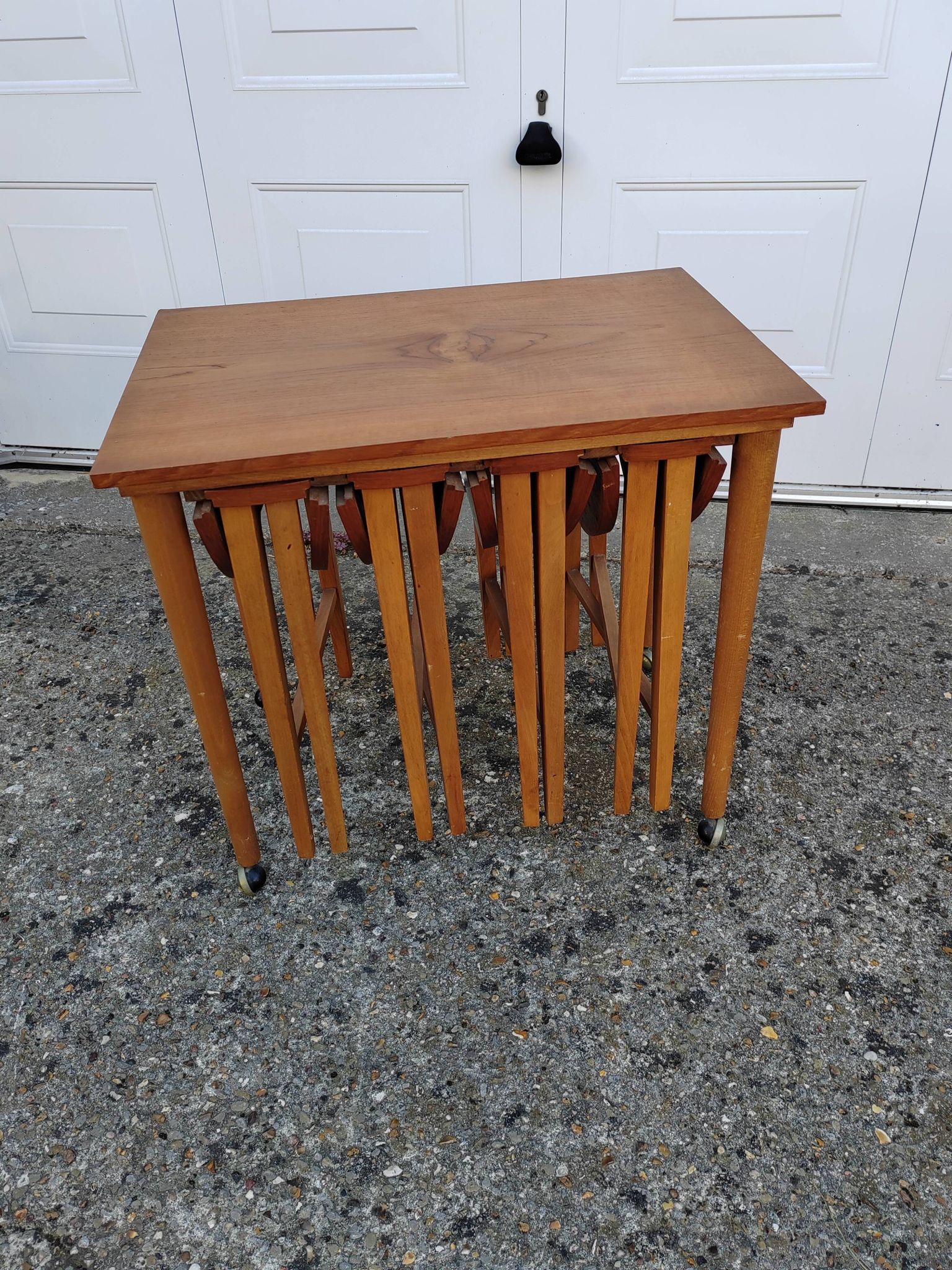 Tables gigognes danoises Poul Hundevad 